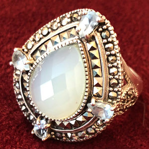 Sterling Silver 5 CT Moonstone Ring